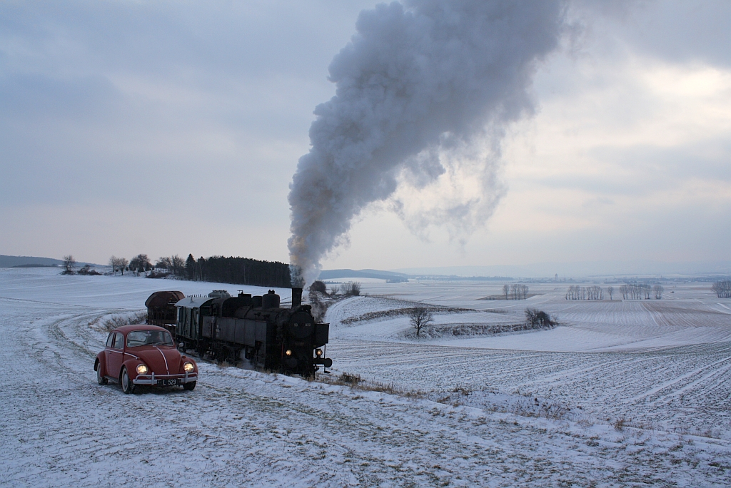 NLB 93.1420 am 11.Februar 2013 als Nebenfahrt SGAG 14500 auf dem Mollmannsdorfer Berg.

