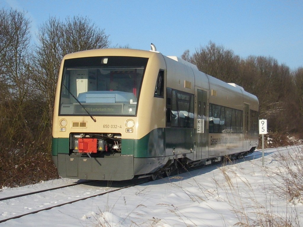 Noch 9,5 km fr den PRESS VT 650 032 bis nach Bergen/Rgen als Dieser am 23.Januar 2010 Putbus verlie.