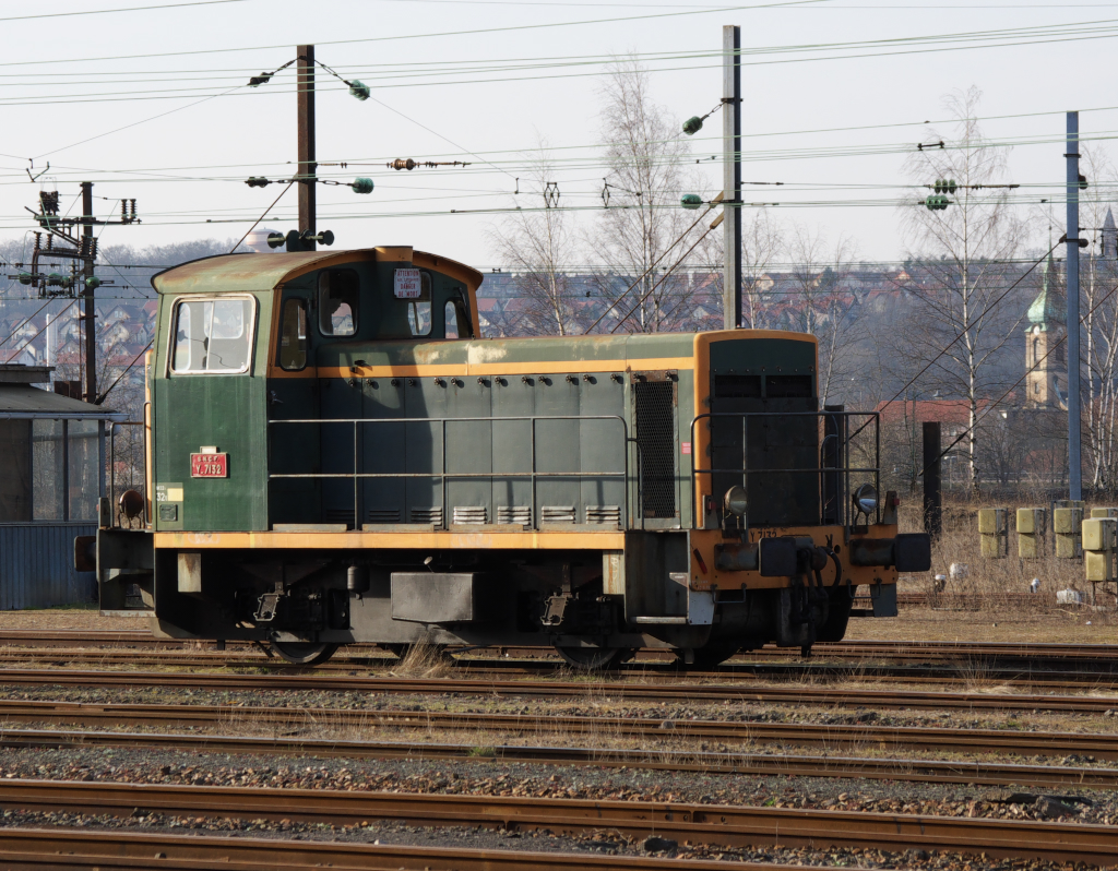 Noch ein  goldiges Schtzchen  aus Frankreich...

SNCF Y 7000 (7132) im Bahnhof Bning-Les-Saint-Avold am 15 Mrz 2011.