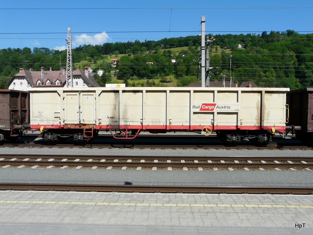 BB - Gterwagen  Eanos 31 81 538 0 089-7 im Bahnhofsareal von Feldkich am 23.05.2011