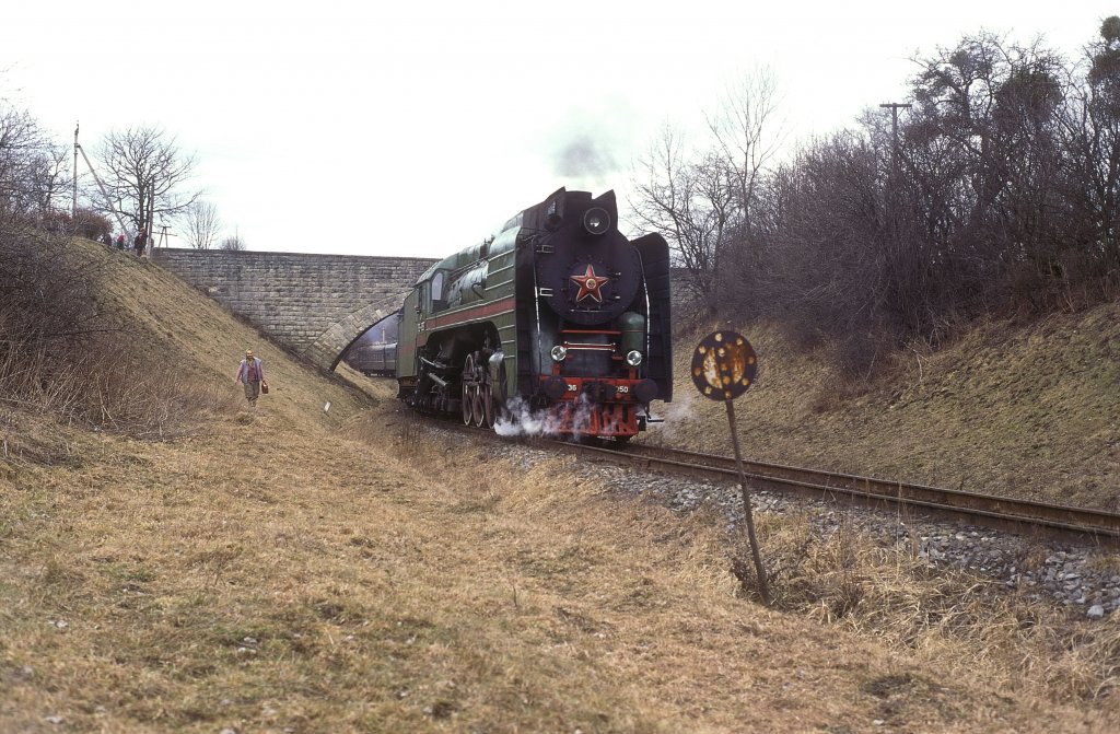 P36-0050  bei Gutisko  21.02.95