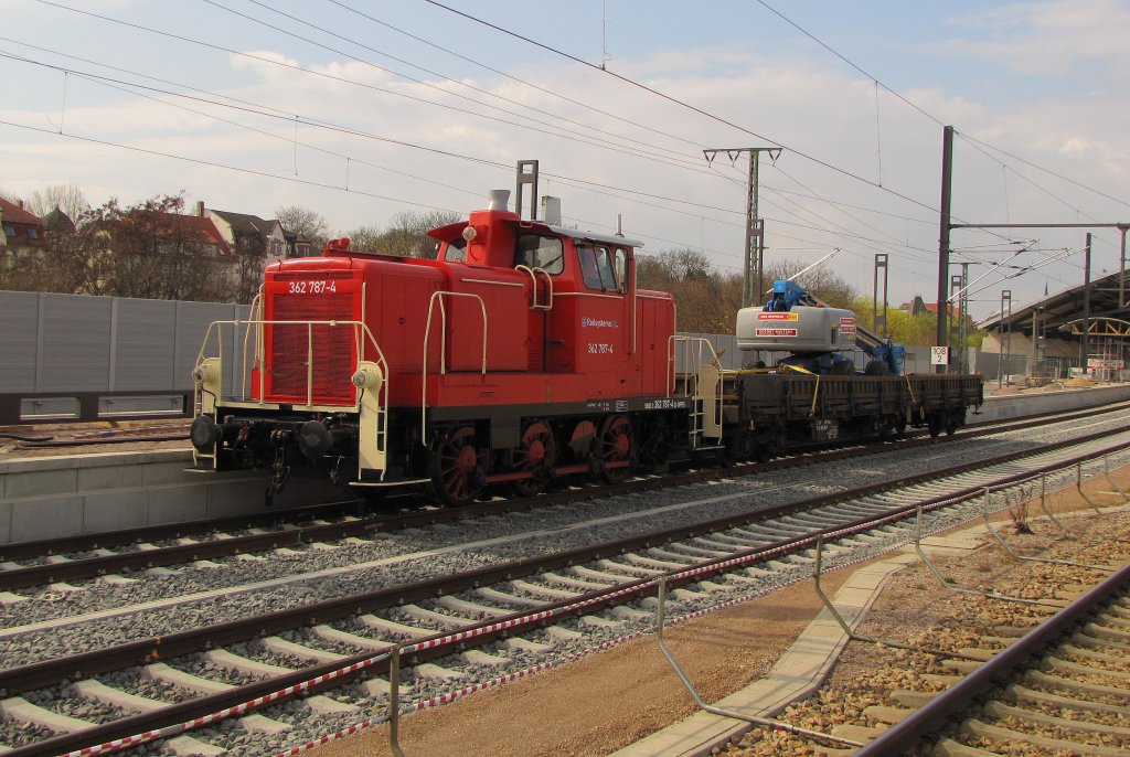 Railsystems RP 362 787-4 (98 80 3362 787-4 D-RPRS) mit einem Bauzug in Erfurt Hbf; 12.04.2012