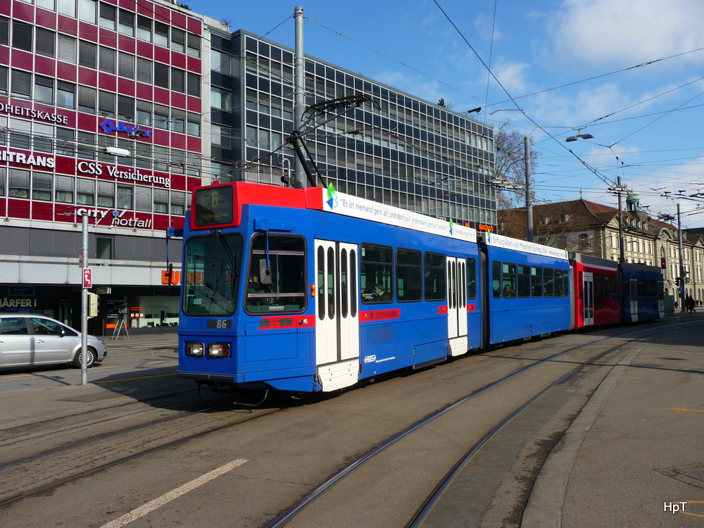 RBS / Bern mobil - Tram Be 4/10 86 unterwegs in der Stadt Bern auf der Linie 6 am 20.02.2012