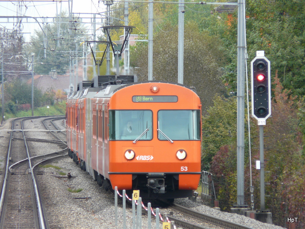 rbs - Be 4/12 53 und Be 4/8 in Schnbhl am 22.10.2010