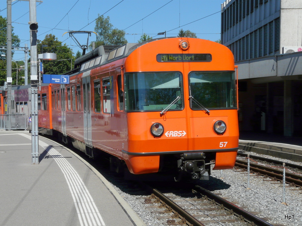 RBS - Be 4/12  57 bei der einfahrt in den Bahnhof Bolligen am 18.08.2012