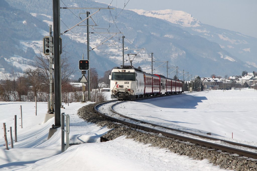 Regio nach Scuol-Tarasp zwischen Malans und Grsch.Ganda 14.02.13 

