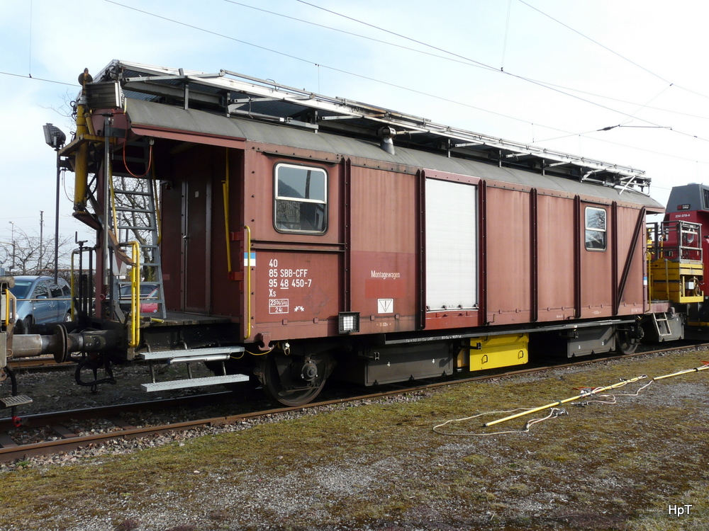 SBB - Dienstwagen Xs  40 85 95 48 450-7 in Oensingen am 12.03.2011