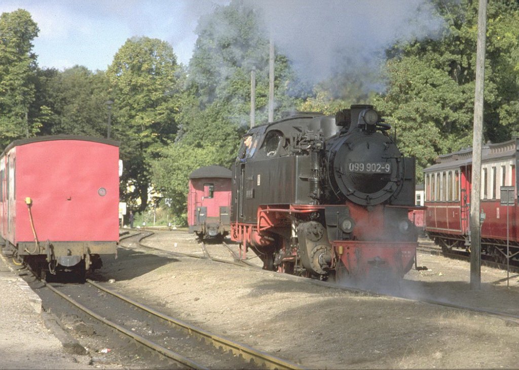 Schmalspurdampflok 099 902-9  Molli  1995 in Bad Doberan (Archiv P.Walter)