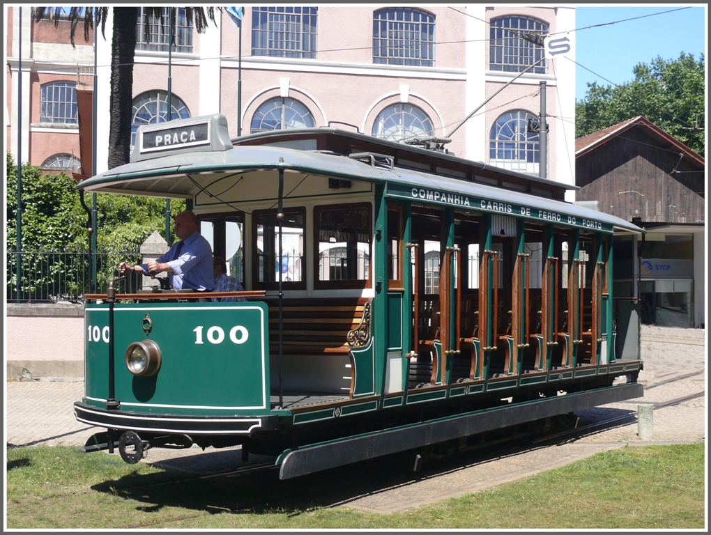 Sommerwagen Nr 100 in Massarelos. (15.05.2011)