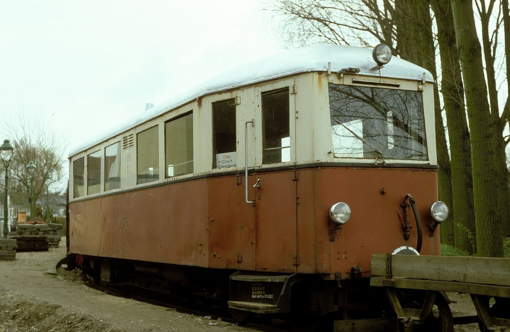 T1  Schierwaldenrath  12.04.82