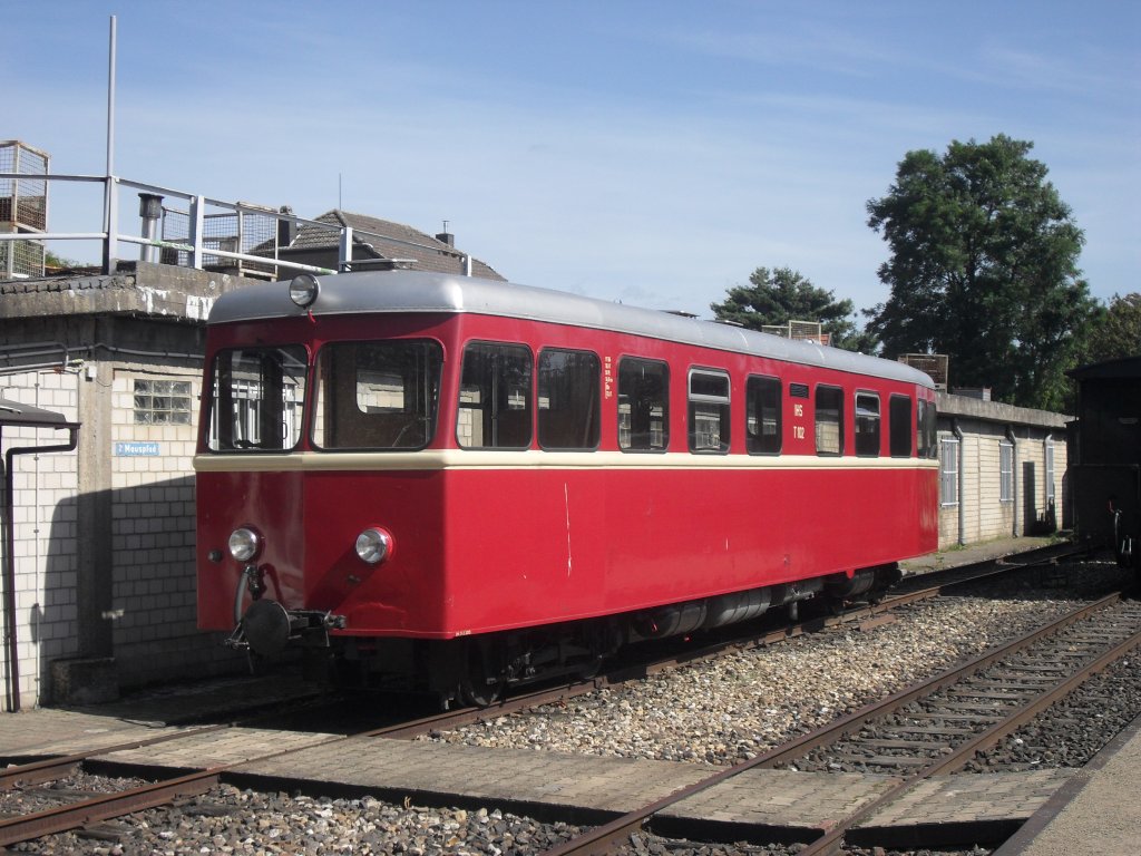 T102 der Selfkantbahn am 11.9.10 in Schierwaldenrath.