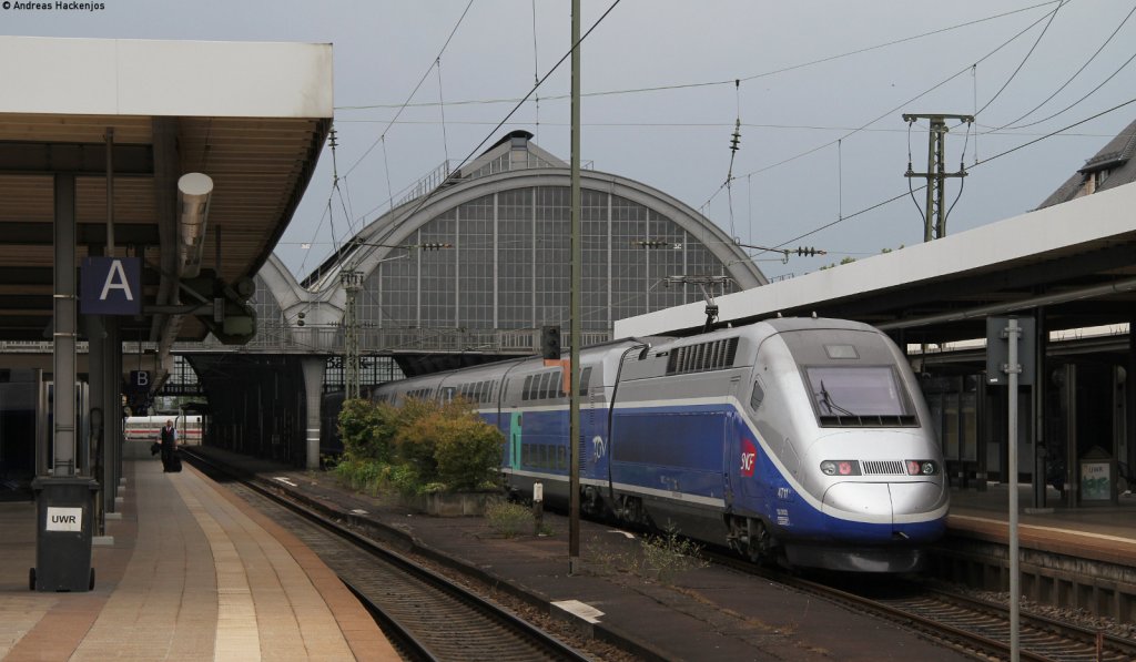 TGV 4711 als TGV 9580 (Frankfurt(Main)Hbf-Marseille-St-Charles) bei der Einfahrt Karlsruhe Hbf 11.9.12