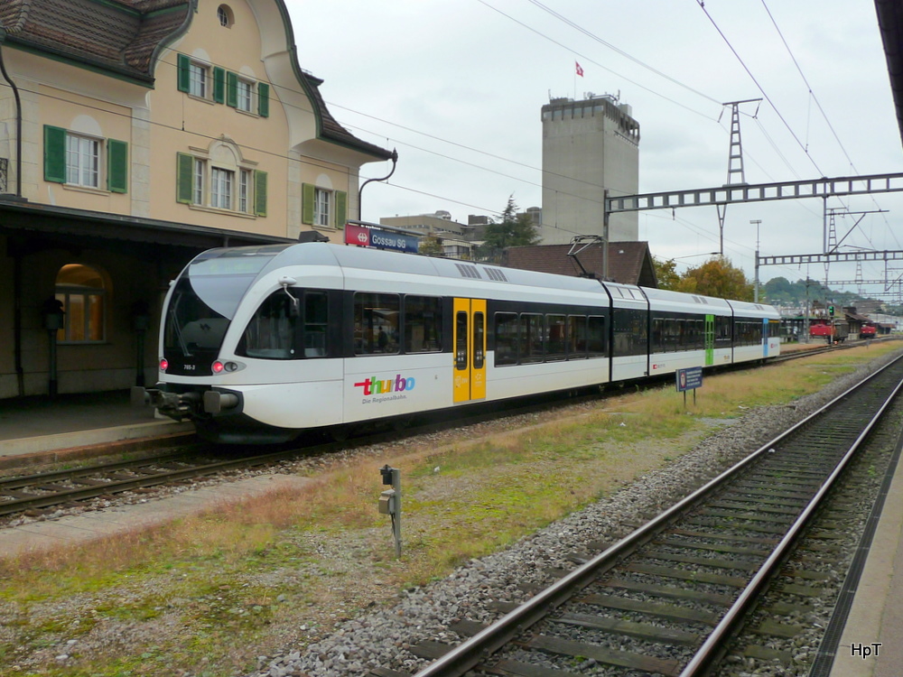 Thurbo - RABe 2/8  526 765-3 im Bahnhof Gossau am 12.10.2011