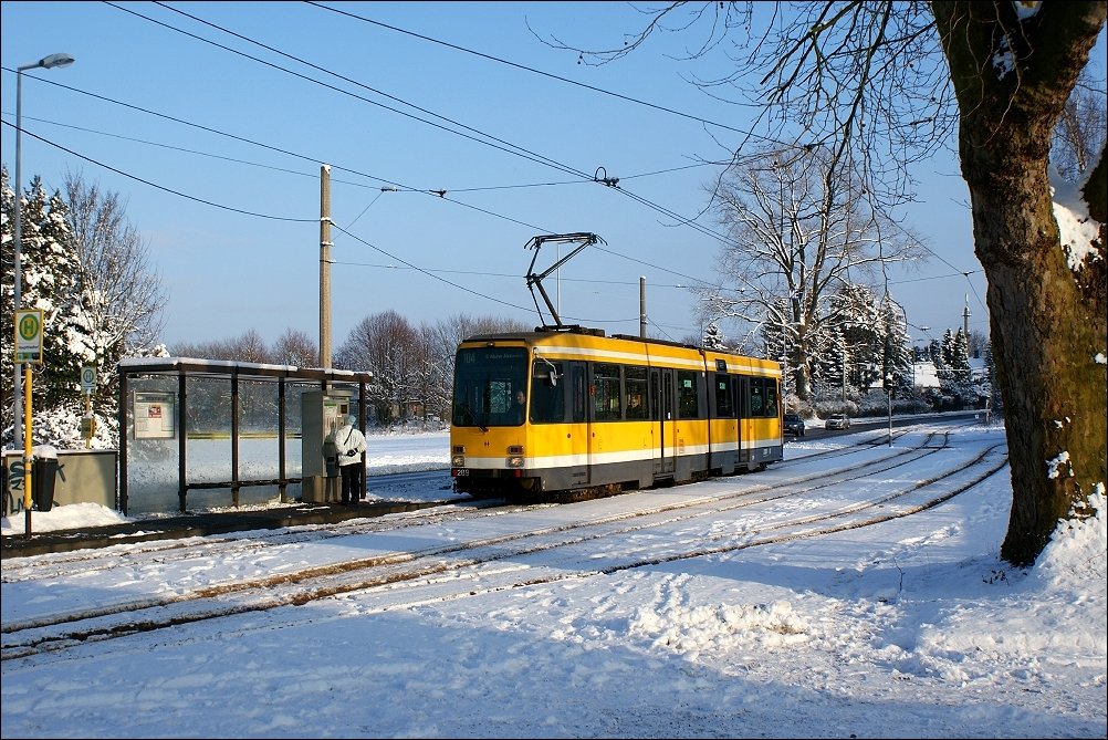 Tw 289 am Hauptfriedhof (4. Januar 2010)