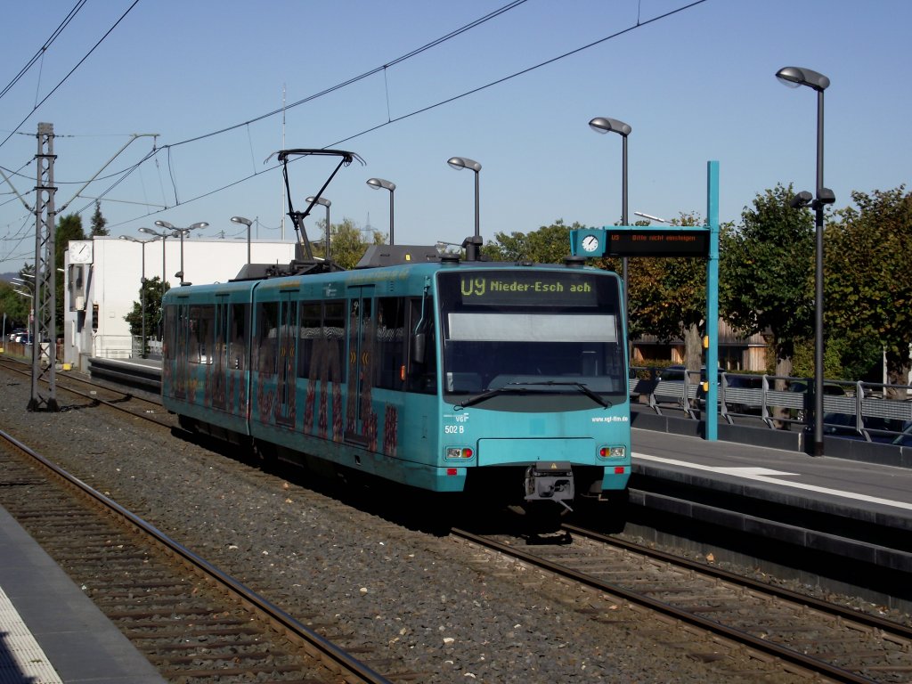 U4 Wagen in Nieder-Eschbach unterwegs auf der Linie U9 am 15.10.11