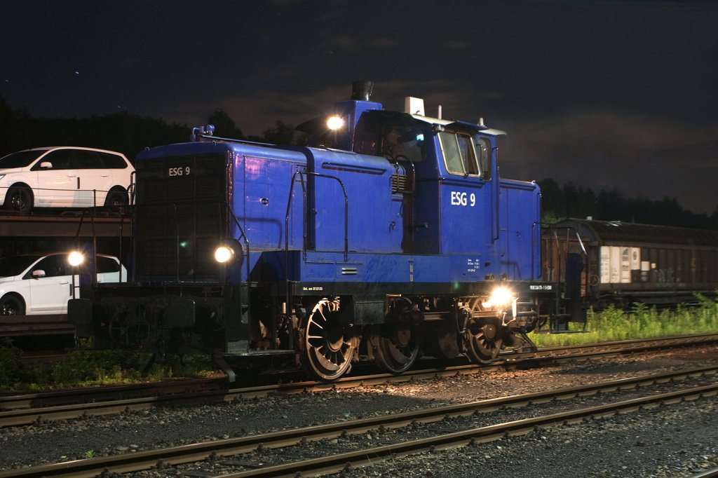 V 60 (ESG 9) beim Arbeitseinsatz im Hbf Neunkirchen / Saar