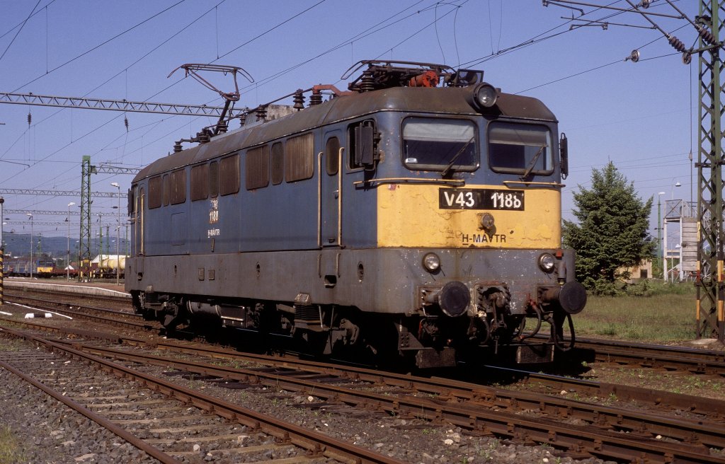 V43 1188  Veszprem  05.05.11