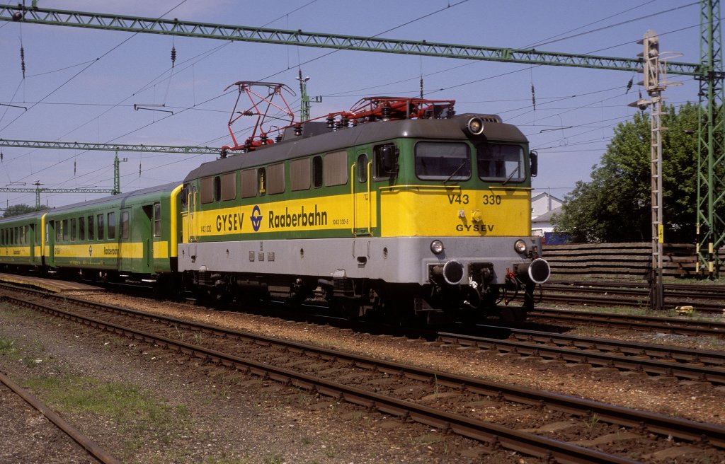 V43 330  Frtszentmiklos  02.05.11