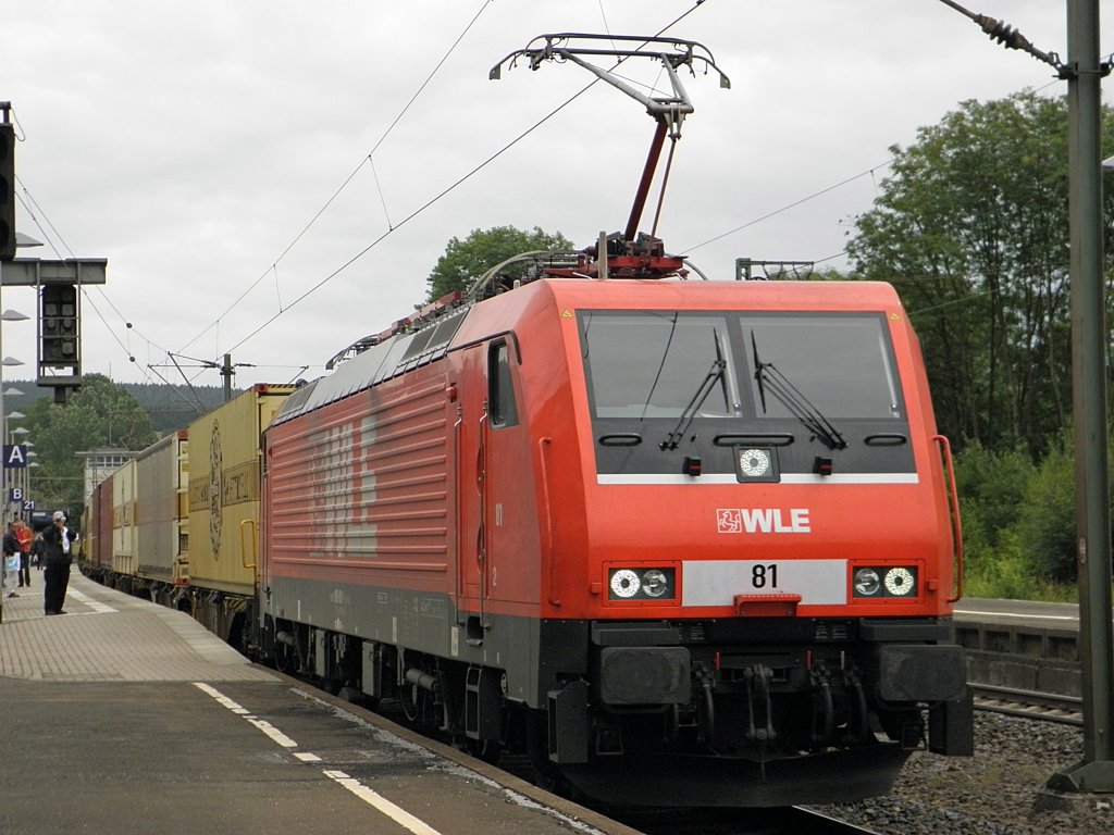 WLE 81 (189 801) mit dem Warsteiner Ganzzug in Altenbeken am 2.7.2011