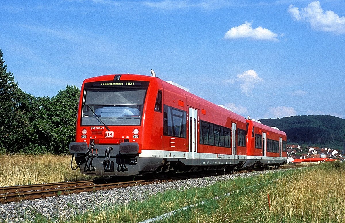  650 104 + 105  Endringen  01.08.99