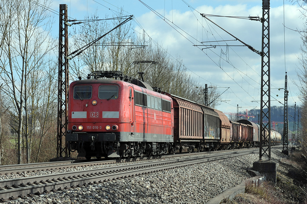 10.03.2017 Streckenabschnitt Uhingen 151 016-3