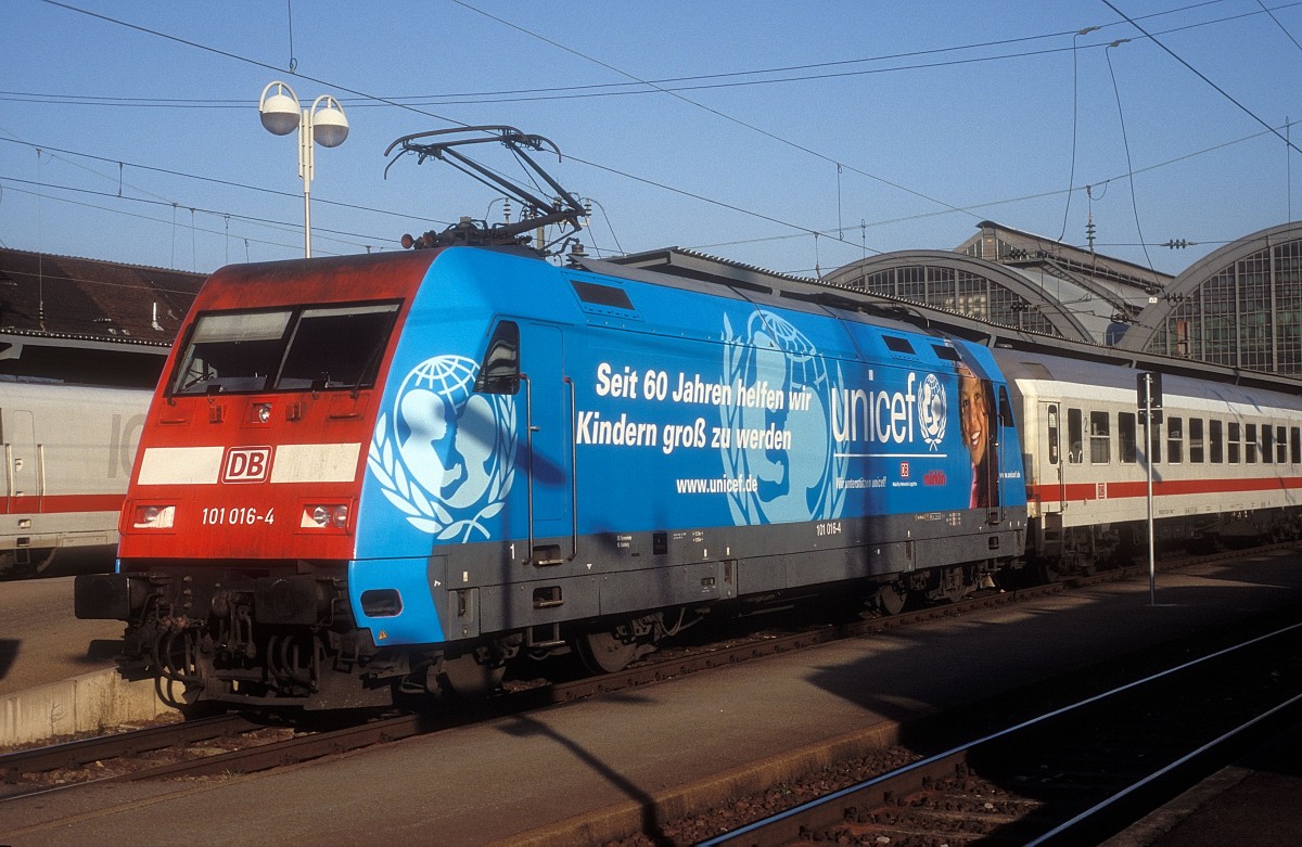  101 016  Karlsruhe Hbf  22.12.06