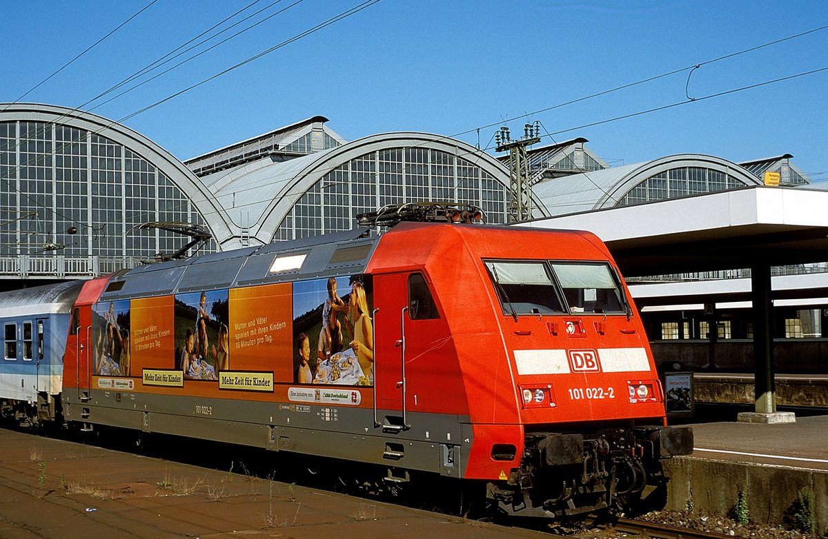  101 022  Karlsruhe Hbf  22.07.01