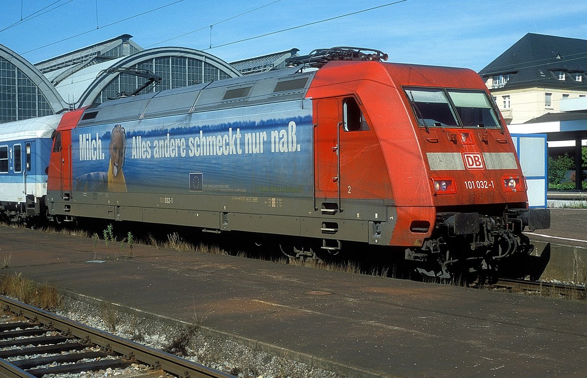  101 032  Karlsruhe Hbf  12.08.01