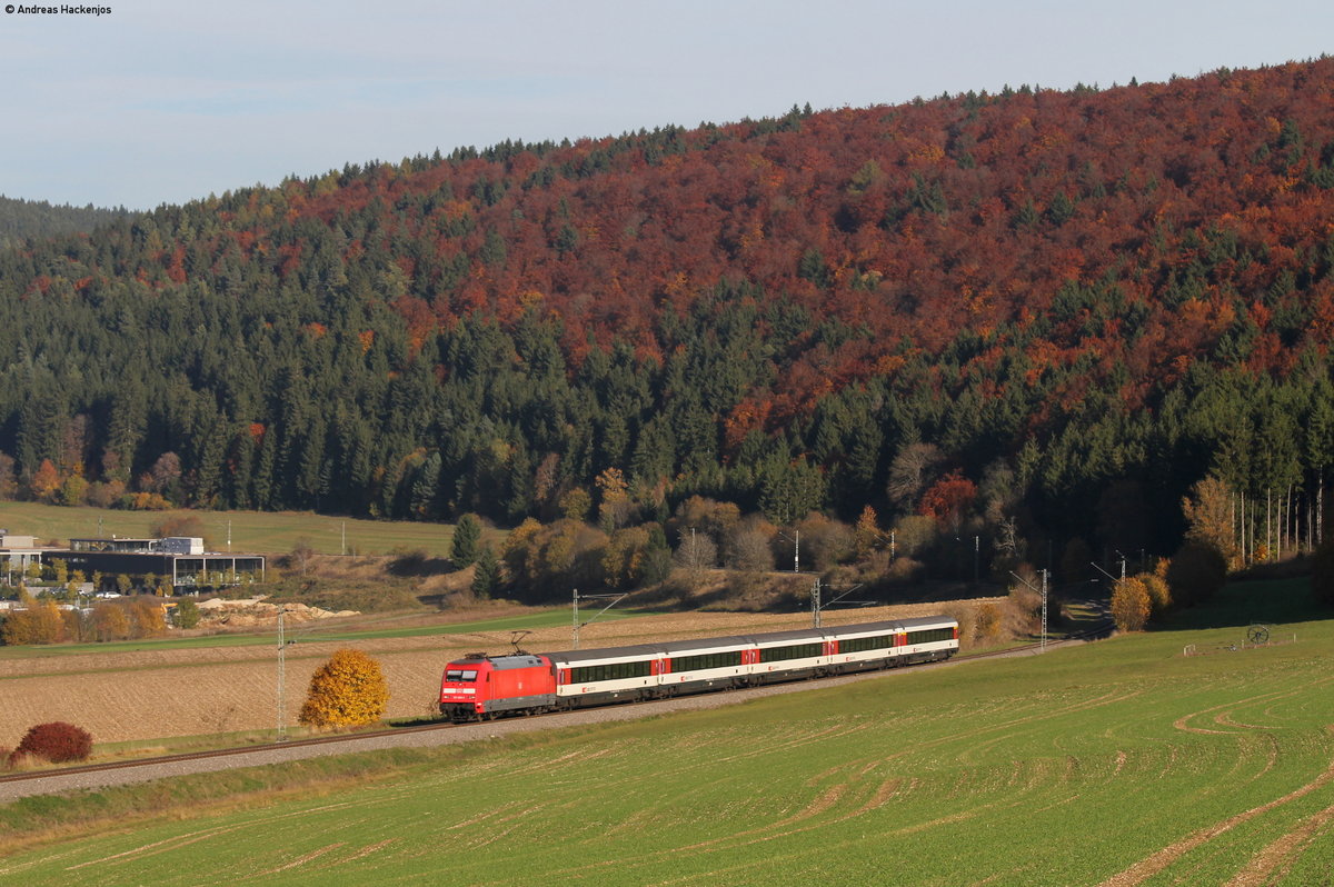 101 088-3 mit dem IC 187 (Stuttgart Hbf-Zürich HB) bei Möhringen 28.10.16