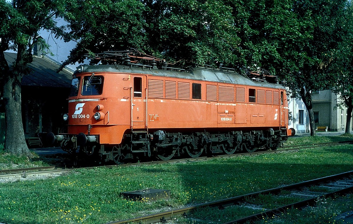 1018 004  Linz  12.09.92