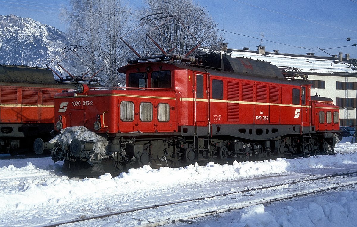 1020 015  Bludenz  02.01.92