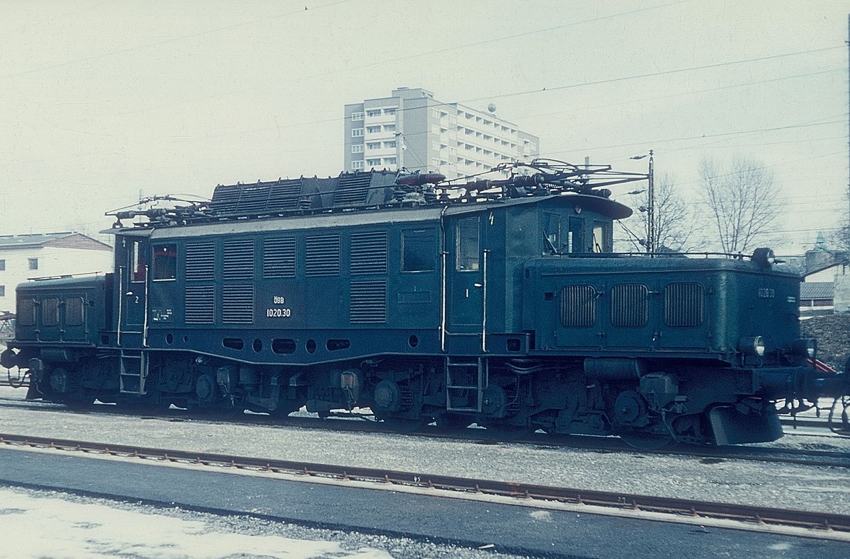 1020.30  Innsbruck  18.02.77