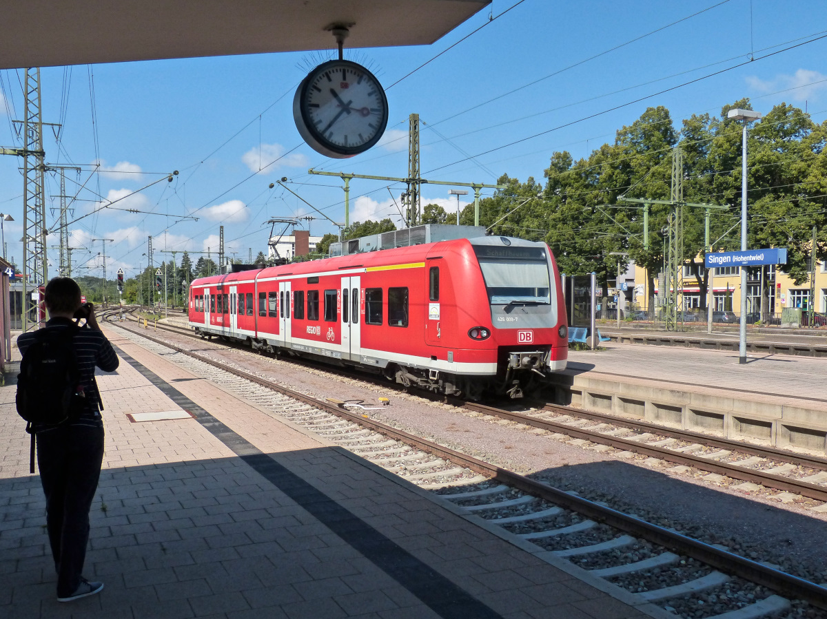 10:27Uhr in Singen beim Bahnbilder Treffen 02.08.2015