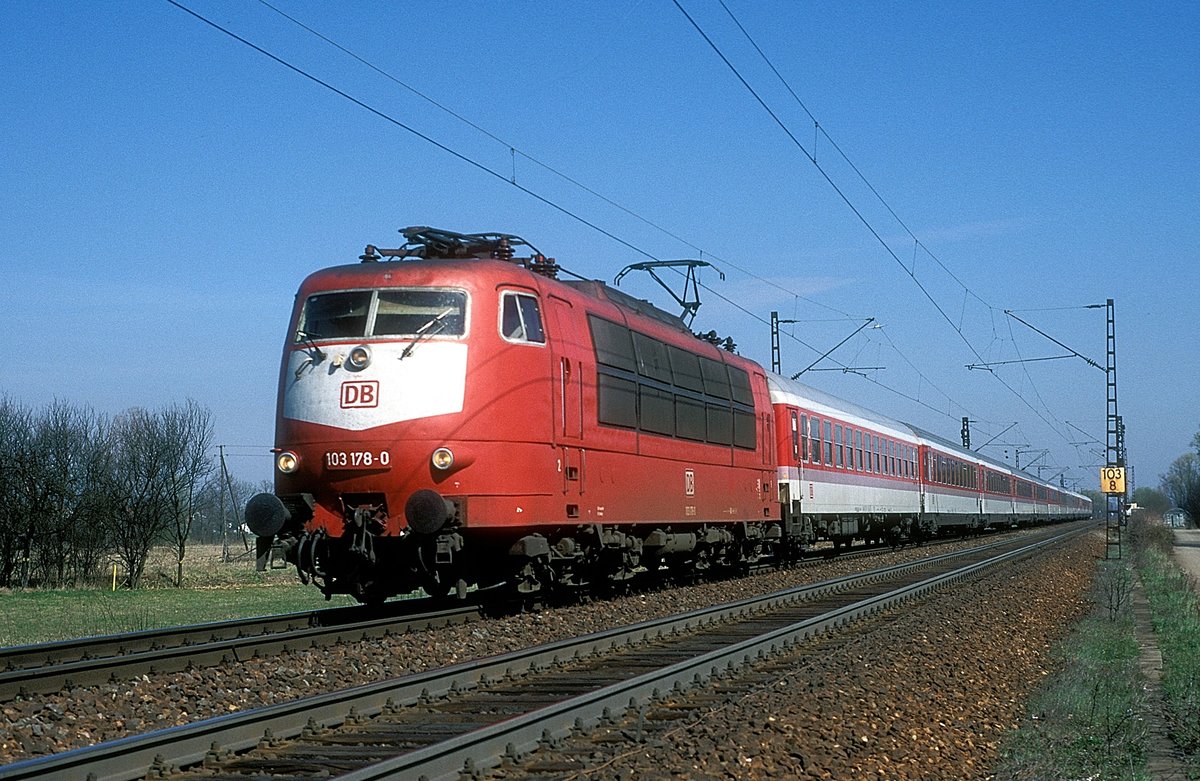   103 178  bei Baden - Baden  29.03.98