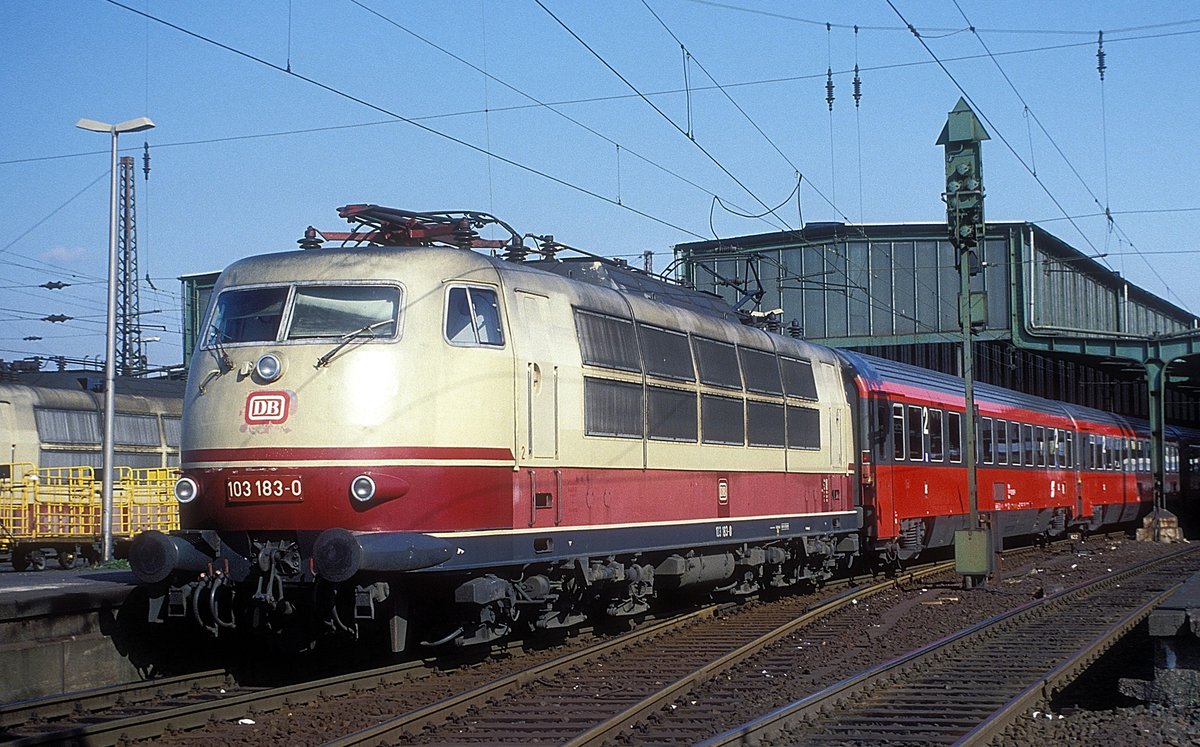 103 183  Düsseldorf  28.03.93