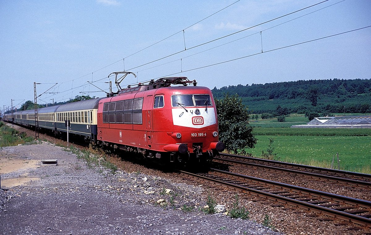  103 195  bei Vaihingen ( Enz ) Nord  30.06.90