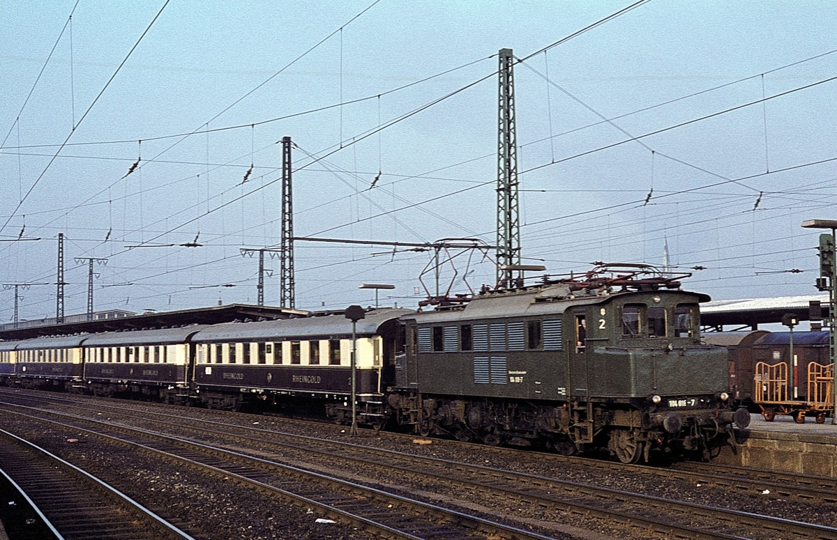  104 018  Dortmund  08.03.83