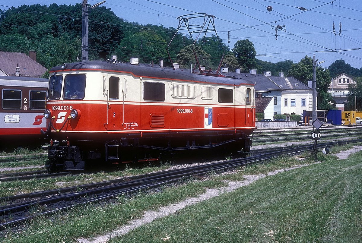 1099 001  St. Pölten  30.06.92