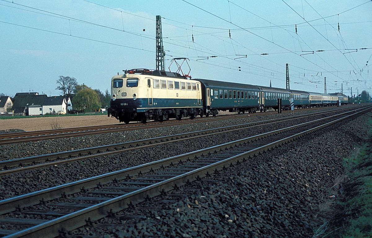 110 135  Troisdorf  16.04.82