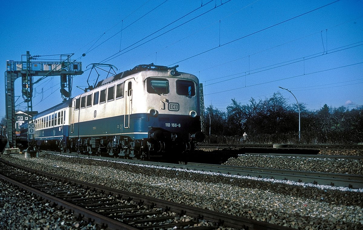 110 166  Tamm  18.11.86