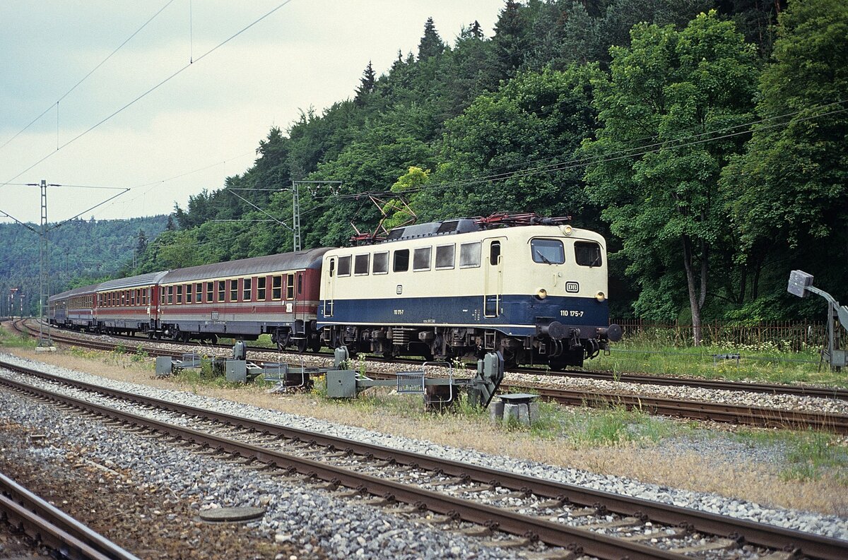 110 175  Hattingen  03.07.93