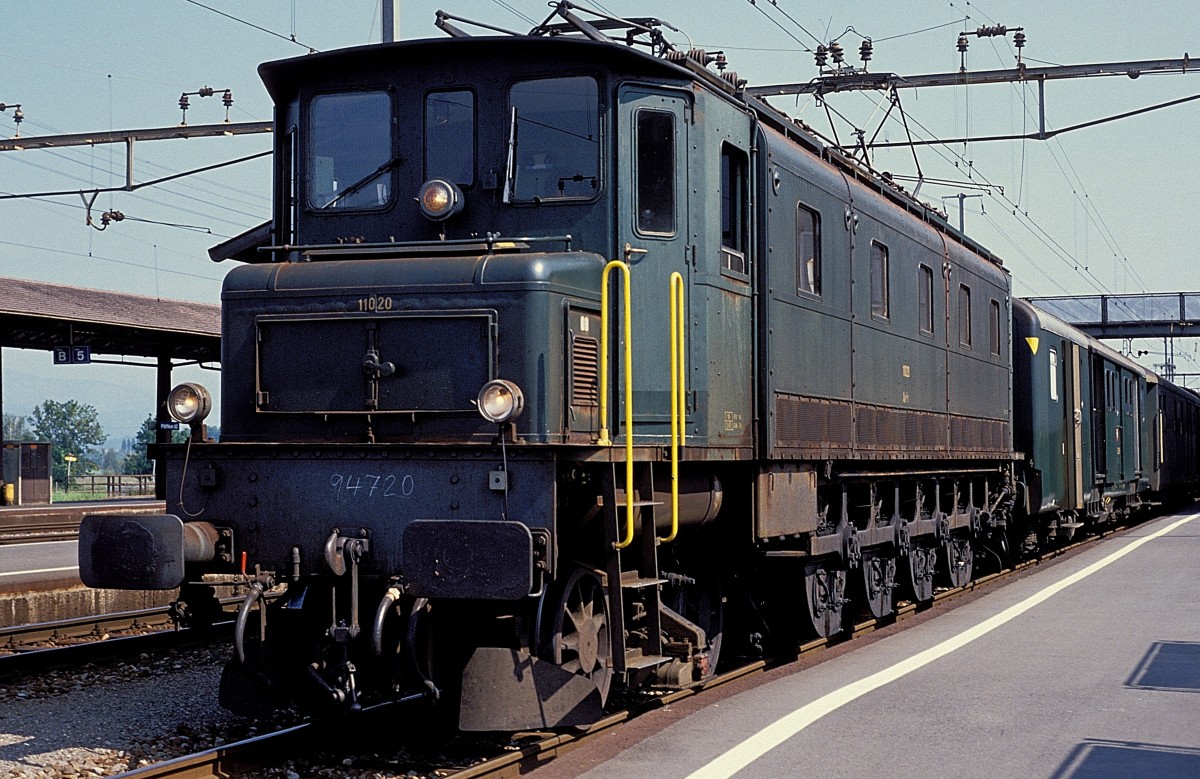 11020  Pfäffikon  06.09.90