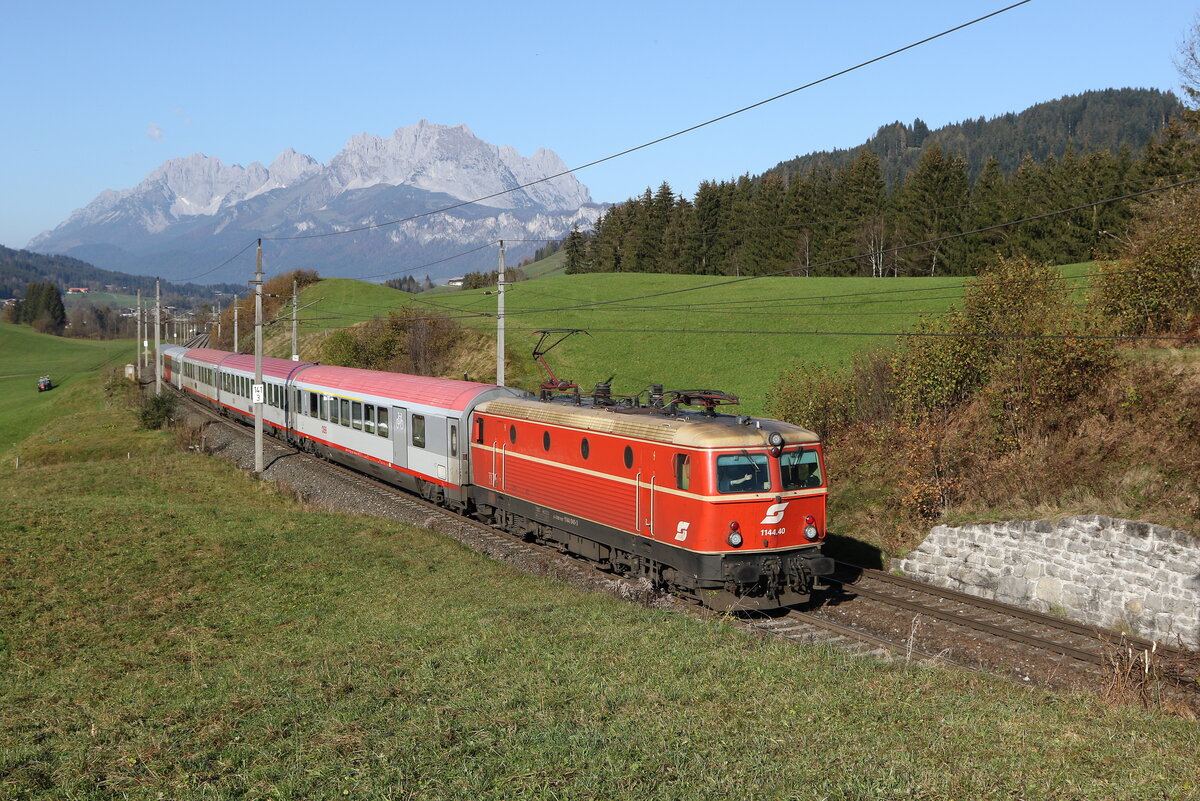 1144.40 war am 29. Oktober 2024 bei Fieberbrunn auf dem Weg nach Salzburg.