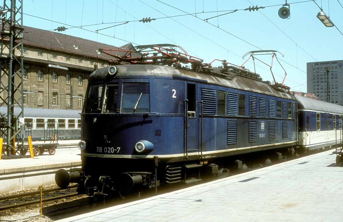  118 020  Mnchen Hbf  26.05.79