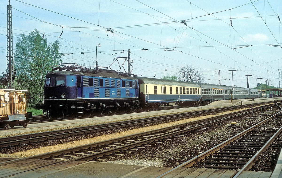  118 047  Günzburg  30.04.83