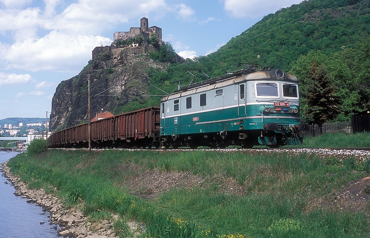  122 009  Usti - Strekow  13.05.15