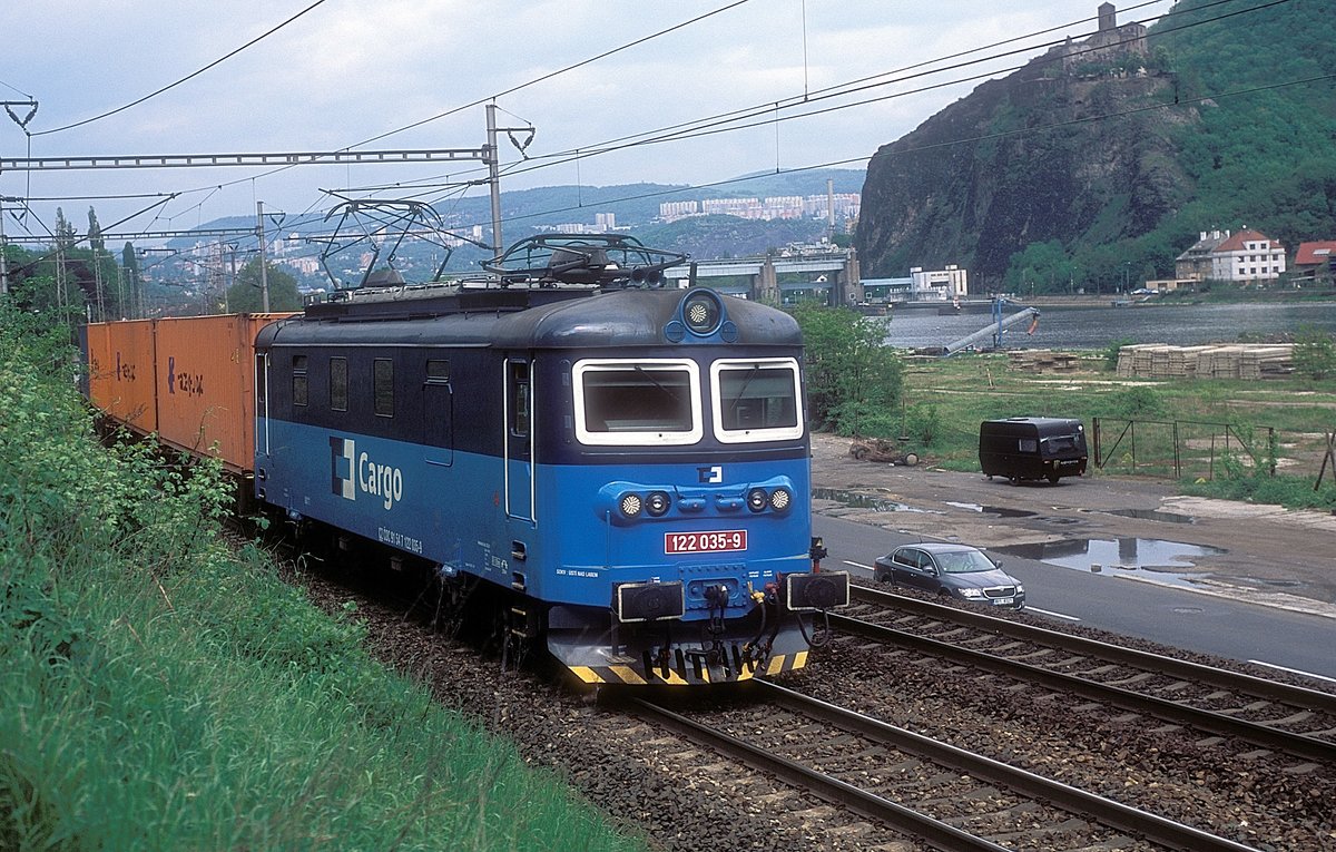  122 035  Usti nad Labem  09.05.15