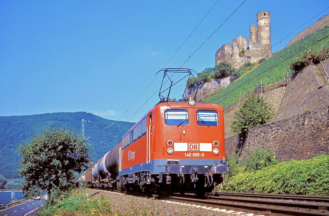 140 005, Rüdesheim, 02.08.2003.
