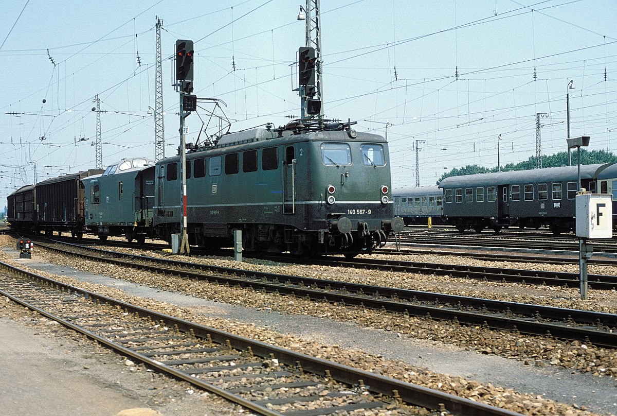 140 567  Karlsruhe  11.07.82