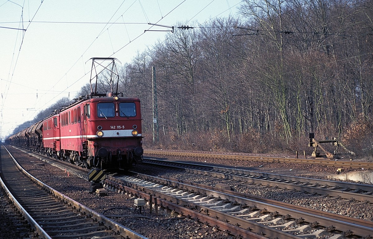  142 115 + 142 273  Hämelerwald  08.03.96